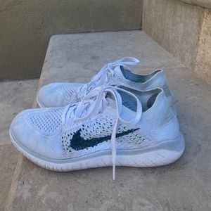 Nike women running shoes